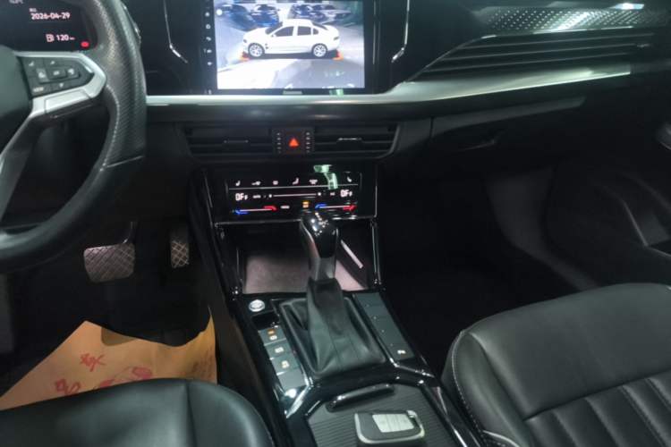 Used Volkswagen Passat 2022 330TSI Starry Elite Edition Gear Lever