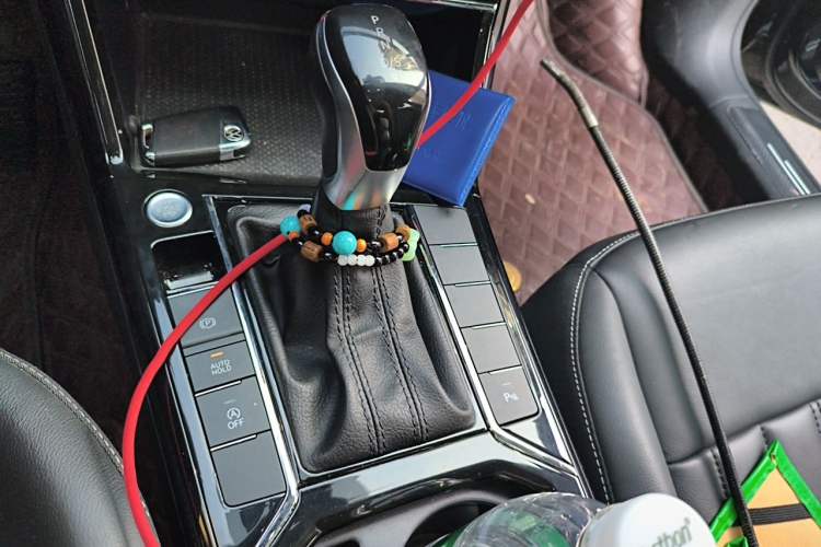 Used Volkswagen Passat 2022 330TSI Elite Edition Gear Lever