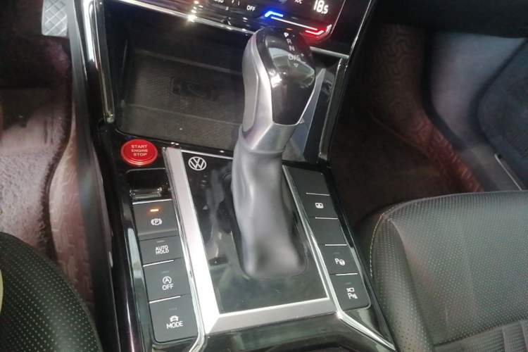 Used Volkswagen Passat 2022 380TSI Flagship Edition Gear Lever