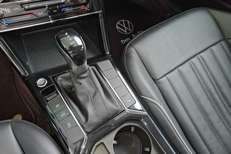 Used Volkswagen Passat 2022 330TSI Starry Elite Edition Custom Version Gear Lever