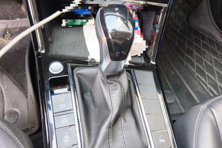 Used Volkswagen Passat 2022 330TSI Elite Edition Gear Lever