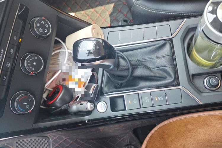 Used Volkswagen Passat 2022 280TSI Business Edition Gear Lever