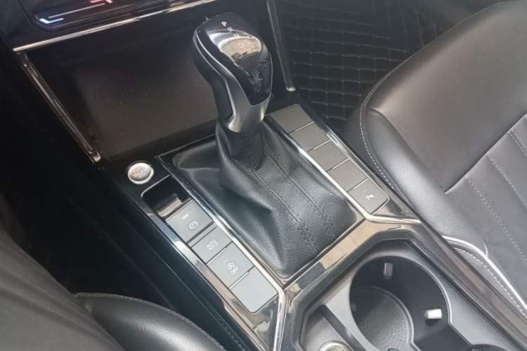 Used Volkswagen Passat 2022 330TSI Starry Elite Edition Custom Version Gear Lever