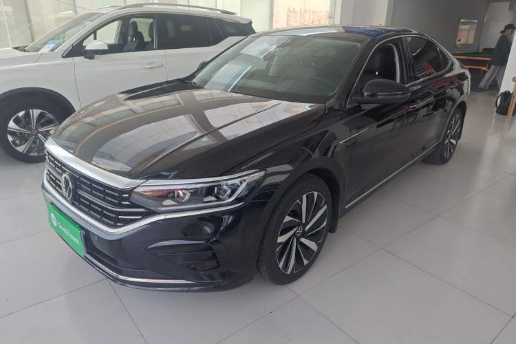 Used Volkswagen Passat 2022 330TSI Luxury Edition Guazi used car, China used car export, Used car for sale, Used cars, Cheapest cars for sale