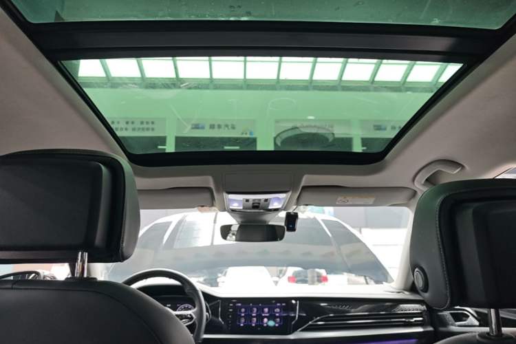 Used Volkswagen Passat 2022 330TSI Starry Luxury Edition Headliner