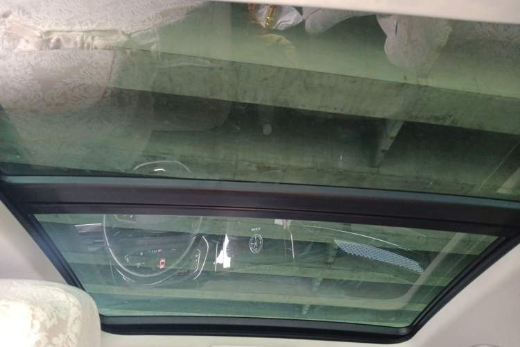 Used Volkswagen Passat 2022 330TSI Luxury Edition Headliner