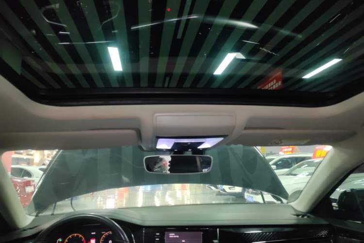 Used Volkswagen Passat 2022 330TSI Starry Elite Edition Custom Version Headliner