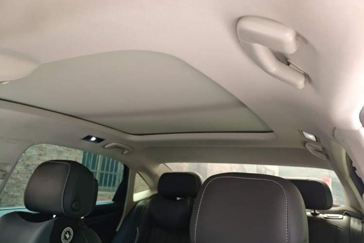 Used Volkswagen Passat 2022 330TSI Starry Luxury Edition Headliner