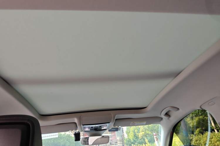 Used Volkswagen Passat 2022 330TSI Starry Luxury Edition Headliner