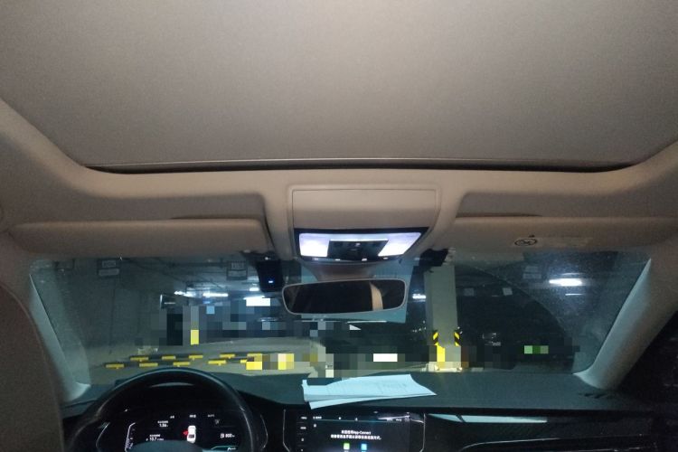 Used Volkswagen Passat 2022 330TSI Luxury Edition Headliner