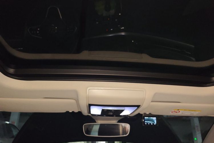 Used Volkswagen Passat 2022 330TSI Luxury Edition Headliner