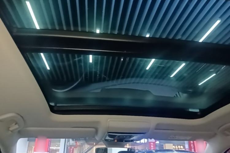 Used Volkswagen Passat 2022 330TSI Luxury Edition Headliner