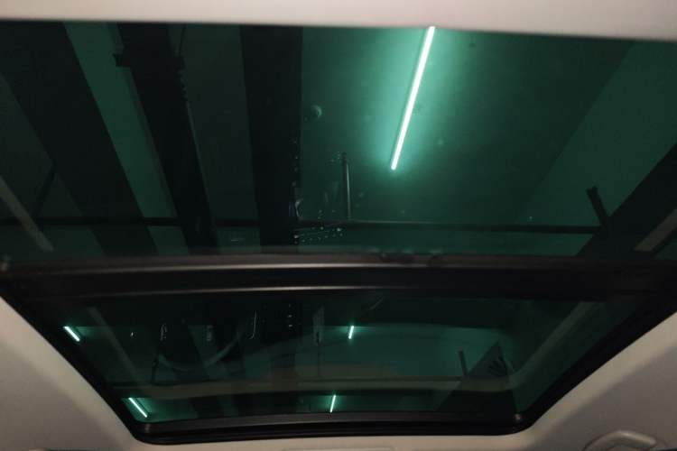 Used Volkswagen Passat 2022 330TSI Luxury Edition Headliner