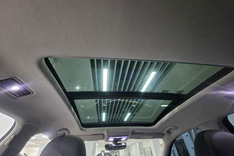 Used Volkswagen Passat 2022 330TSI Starry Elite Edition Custom Version Headliner