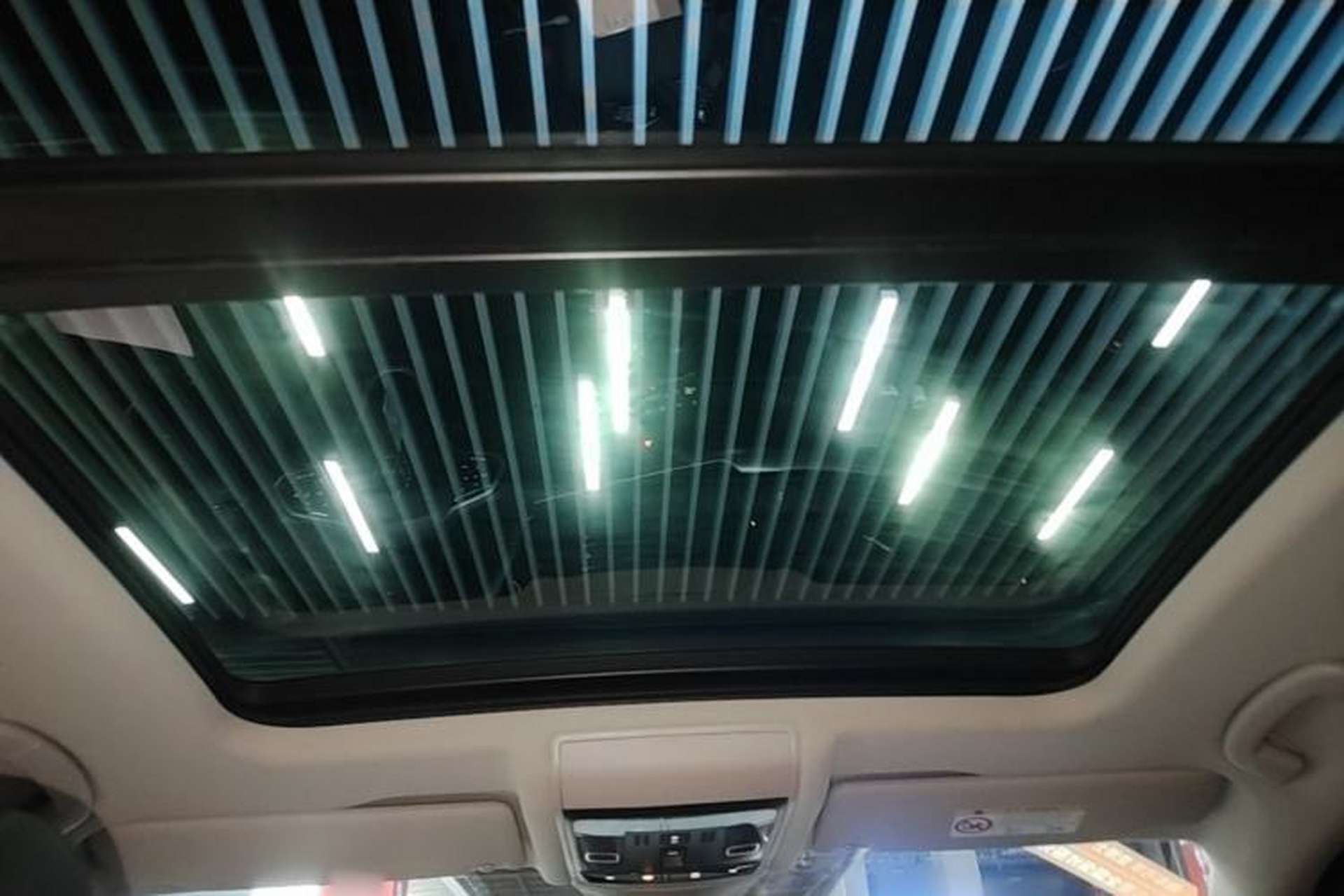 Used Volkswagen Passat 2022 330TSI Starry Luxury Edition Headliner