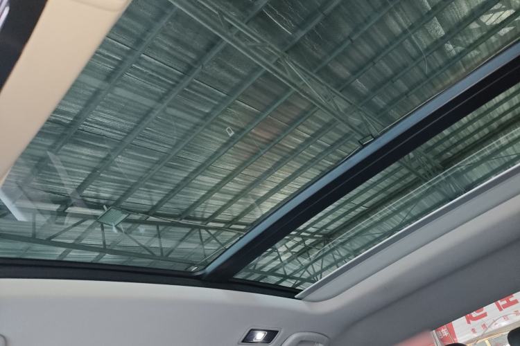 Used Volkswagen Passat 2022 330TSI Starry Luxury Edition Headliner