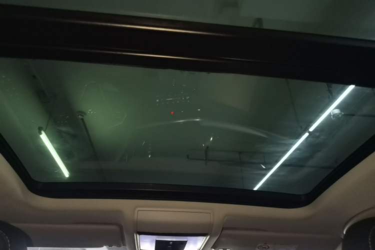 Used Volkswagen Passat 2022 330TSI Starry Luxury Edition Headliner