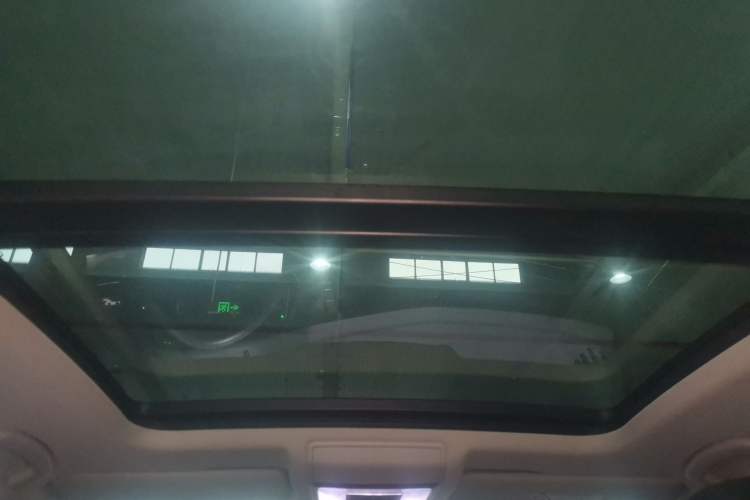 Used Volkswagen Passat 2022 330TSI Luxury Edition Headliner