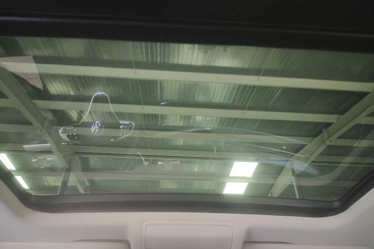 Used Volkswagen Passat 2022 330TSI Starry Luxury Edition Headliner