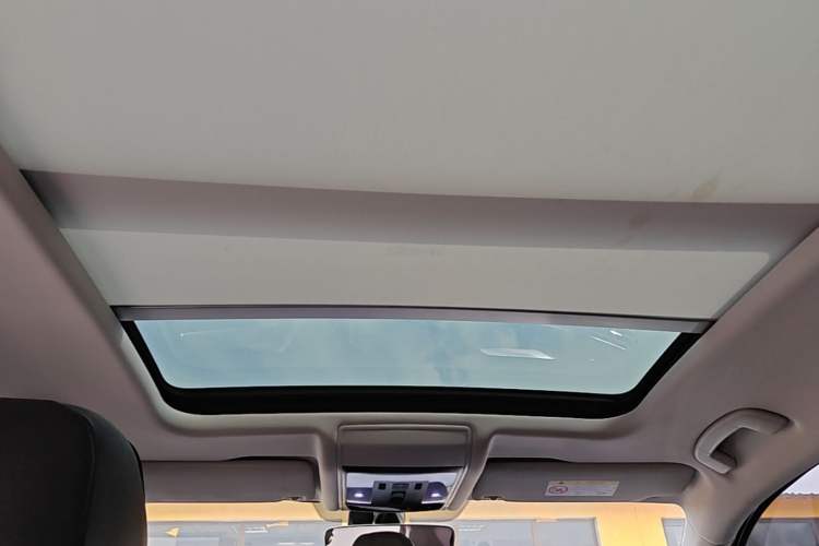 Used Volkswagen Passat 2022 330TSI Starry Elite Edition Headliner