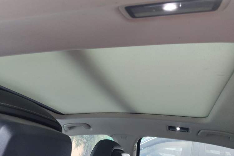Used Volkswagen Passat 2022 330TSI Luxury Edition Headliner