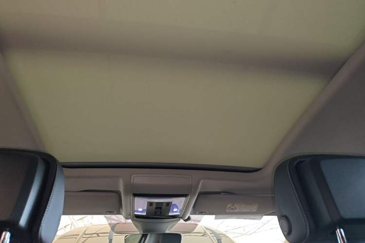 Used Volkswagen Passat 2022 330TSI Starry Luxury Edition Headliner