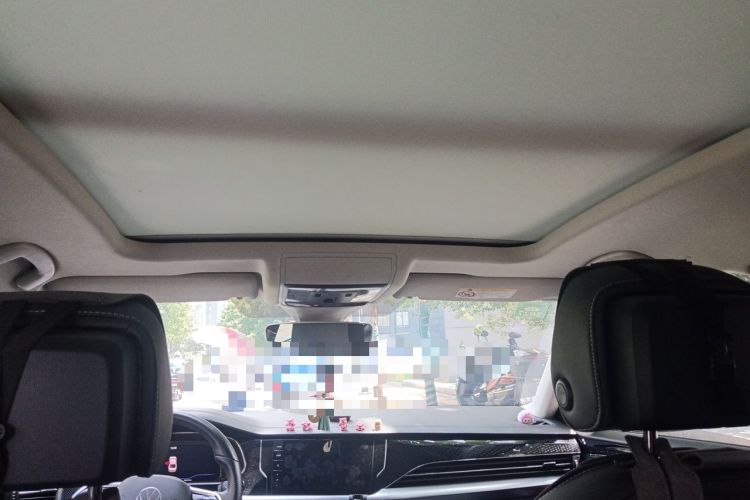 Used Volkswagen Passat 2022 330TSI Luxury Edition Headliner