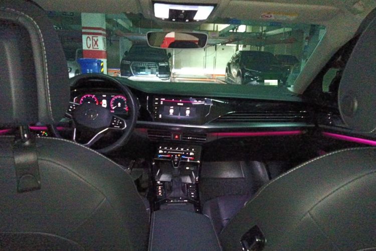Used Volkswagen Passat 2022 330TSI Starry Luxury Edition Headliner