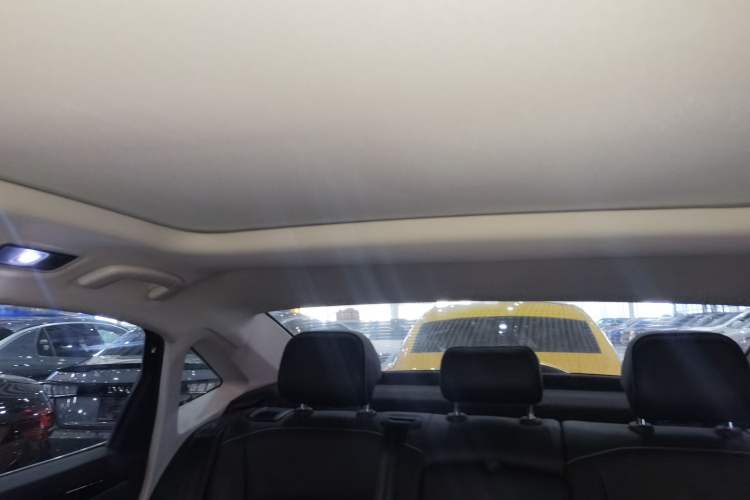Used Volkswagen Passat 2022 330TSI Starry Elite Edition Headliner