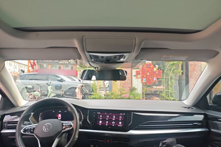 Used Volkswagen Passat 2022 330TSI Luxury Edition Headliner