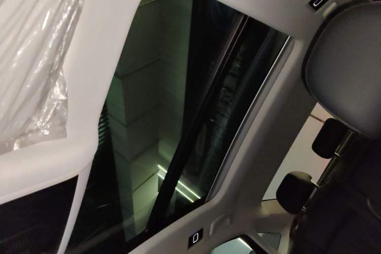 Used Volkswagen Passat 2022 330TSI Starry Elite Edition Custom Version Headliner