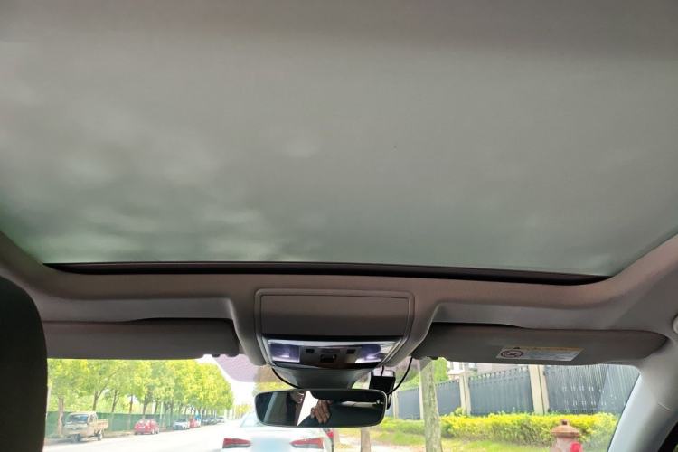 Used Volkswagen Passat 2022 330TSI Starry Luxury Edition Headliner