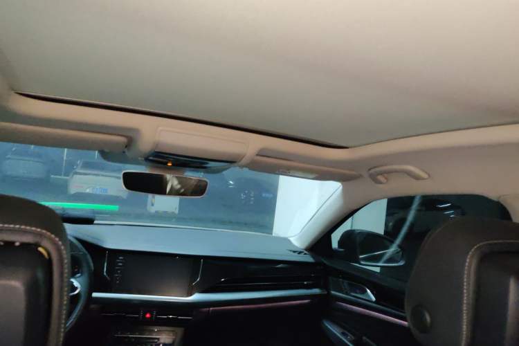 Used Volkswagen Passat 2022 330TSI Starry Elite Edition Headliner