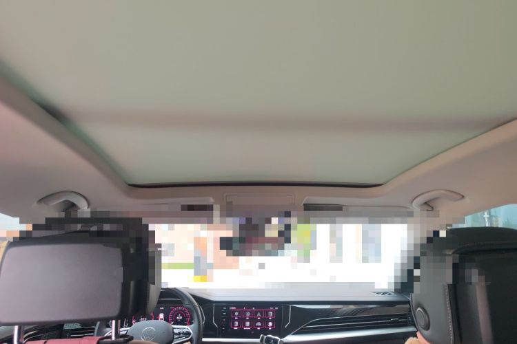 Used Volkswagen Passat 2022 330TSI Luxury Edition Headliner