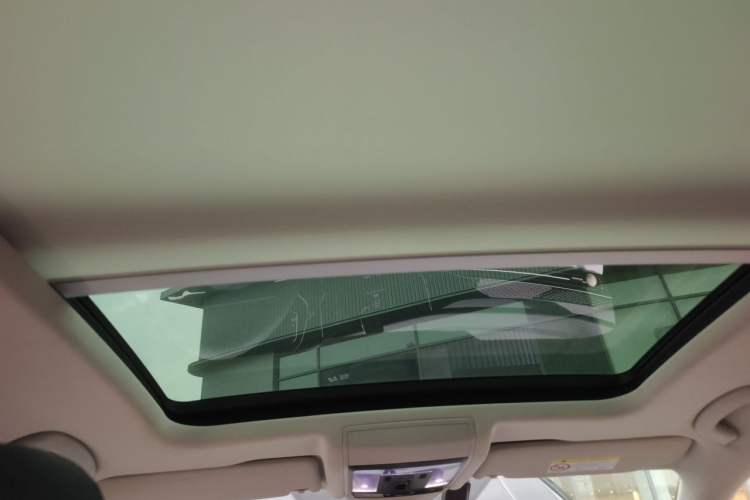 Used Volkswagen Passat 2022 330TSI Starry Luxury Edition Headliner