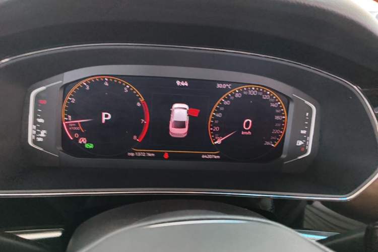 Used Volkswagen Passat 2022 330TSI Elite Edition Custom Version Instrument Cluster