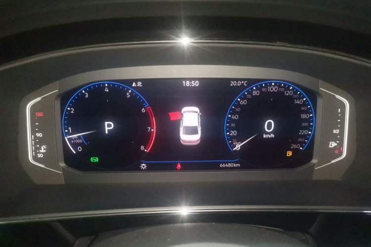 Used Volkswagen Passat 2022 330TSI Starry Luxury Edition – Exclusive Special Edition Instrument Cluster