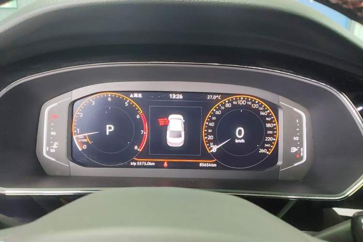 Used Volkswagen Passat 2022 330TSI Starry Luxury Edition – Exclusive Special Edition Instrument Cluster