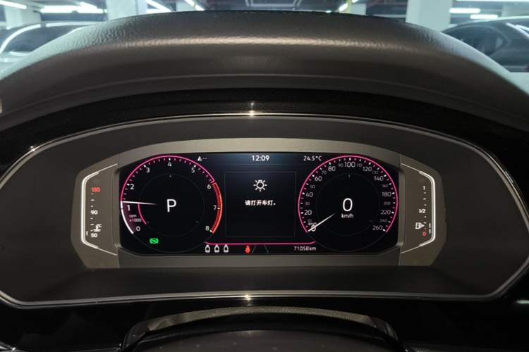 Used Volkswagen Passat 2022 330TSI Luxury Edition Instrument Cluster