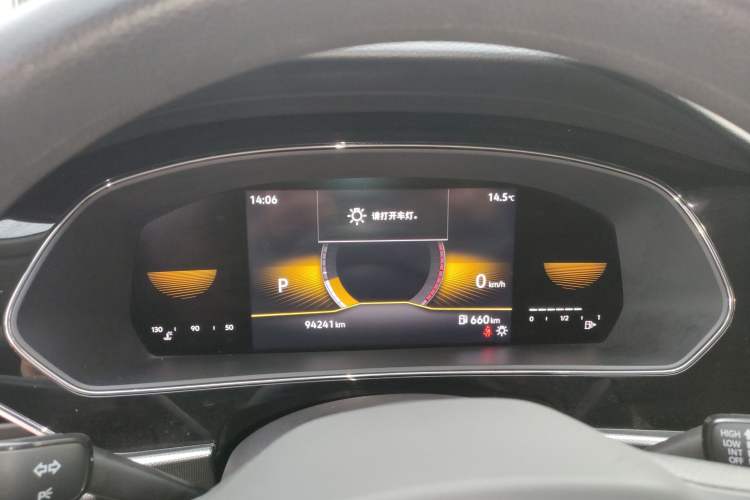 Used Volkswagen Passat 2022 280TSI Business Edition Instrument Cluster
