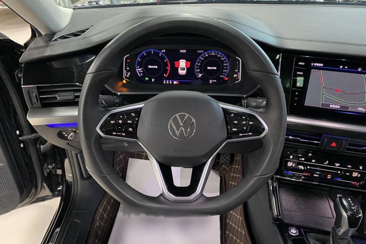 Used Volkswagen Passat 2022 330TSI Luxury Edition Instrument Cluster