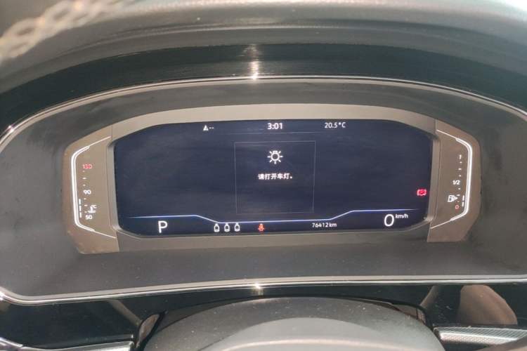 Used Volkswagen Passat 2022 330TSI Starry Luxury Edition – Exclusive Special Edition Instrument Cluster