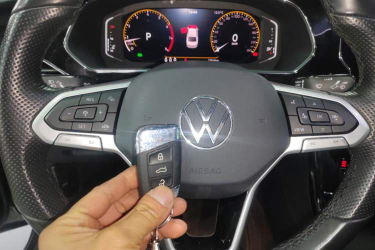Used Volkswagen Passat 2022 330TSI Starry Elite Edition Custom Version Interior 1