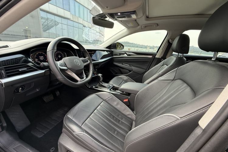 Used Volkswagen Passat 2022 330TSI Elite Edition Interior 1