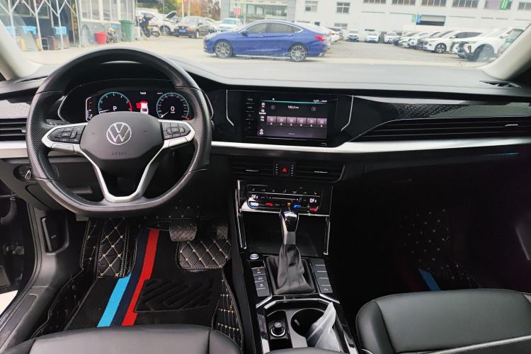 Used Volkswagen Passat 2022 330TSI Starry Elite Edition Interior 2