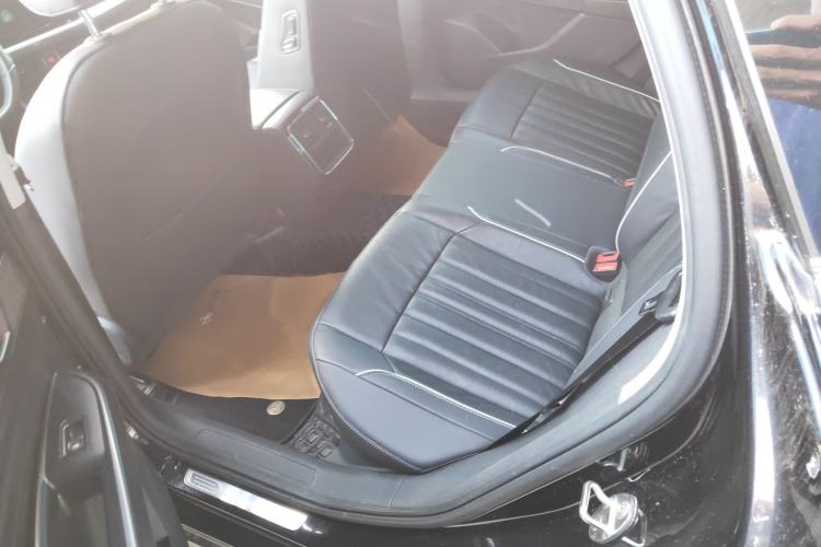 Used Volkswagen Passat 2022 330TSI Starry Elite Edition Interior 2
