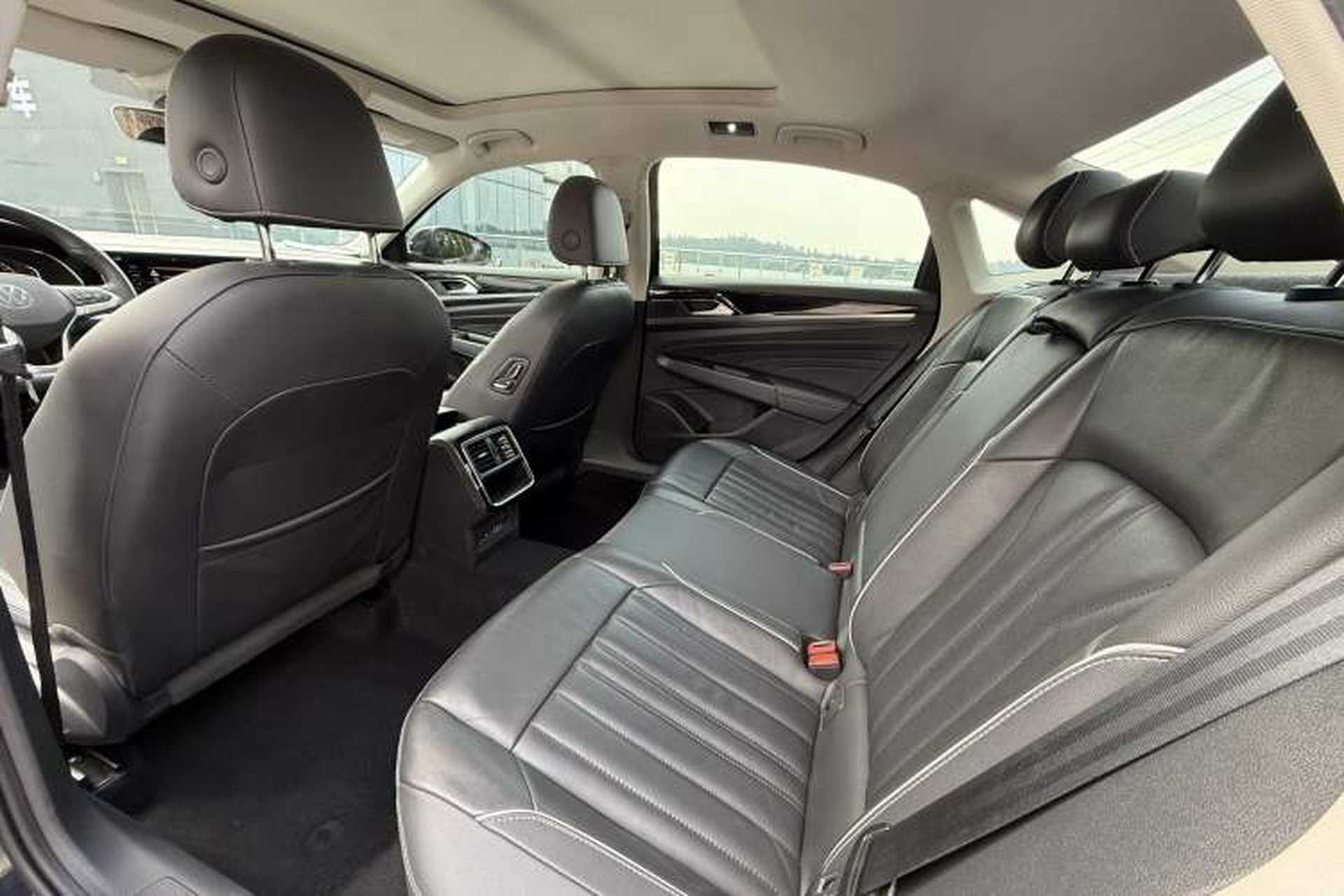 Used Volkswagen Passat 2022 330TSI Elite Edition Interior 2