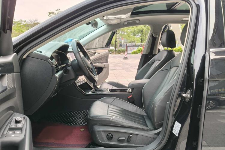 Used Volkswagen Passat 2022 330TSI Starry Elite Edition Custom Version Interior 2