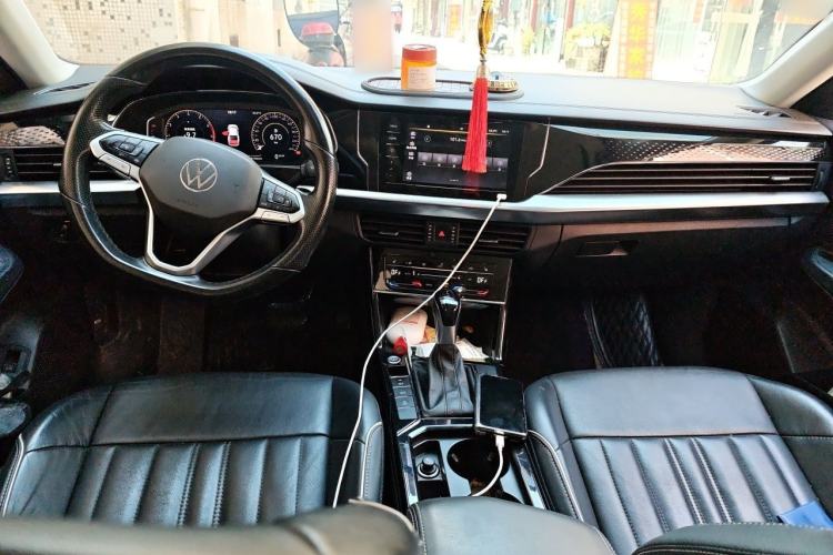 Used Volkswagen Passat 2022 330TSI Starry Elite Edition Interior 2