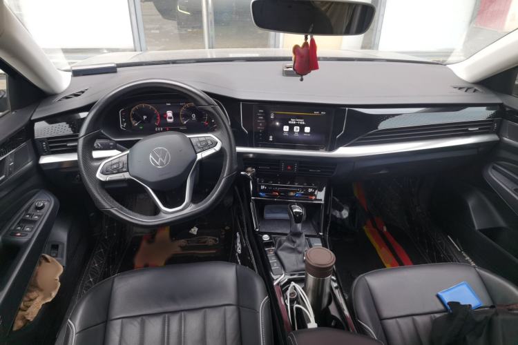 Used Volkswagen Passat 2022 330TSI Starry Elite Edition Interior 2